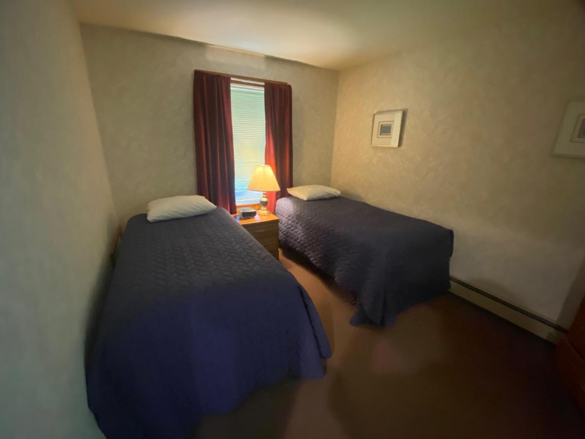 Acadia Village Resort Ellsworth Eksteriør bilde